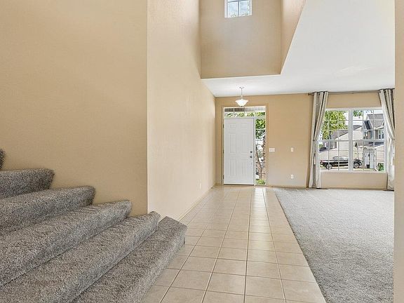 5th image of 1809 Port Royal Cir