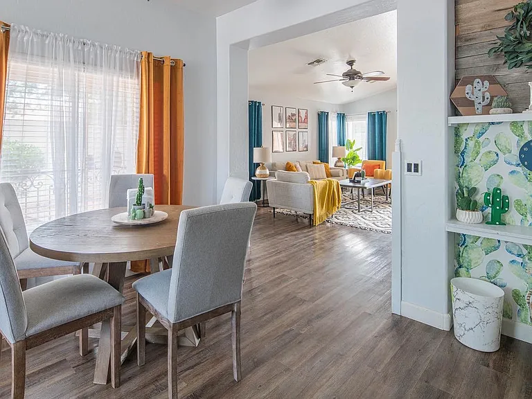15305 W Banff Ln — Photo 11