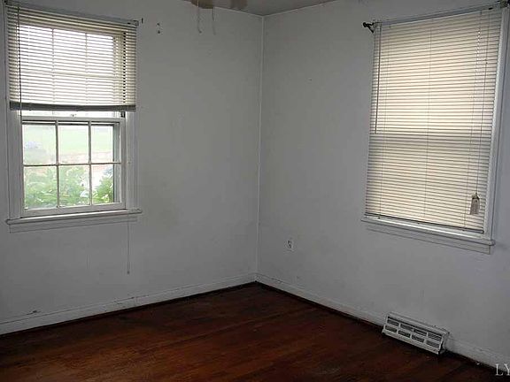4th image of 1620 13th St
