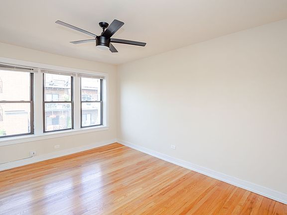 5th image of 1469 W Carmen Ave APT 3N
