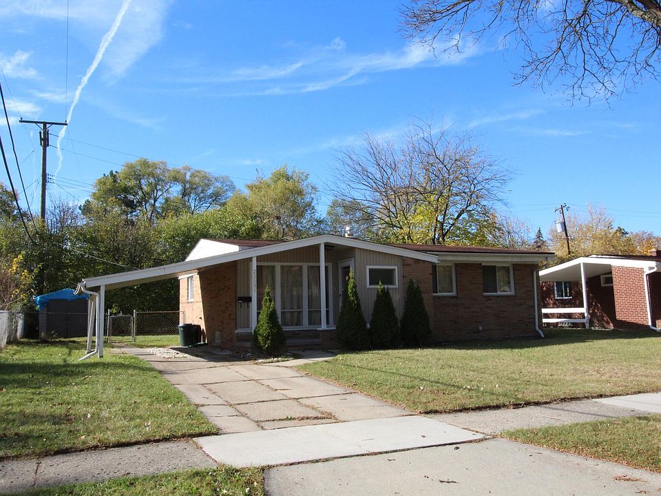 1st image of 23071 Oak Crest Ave