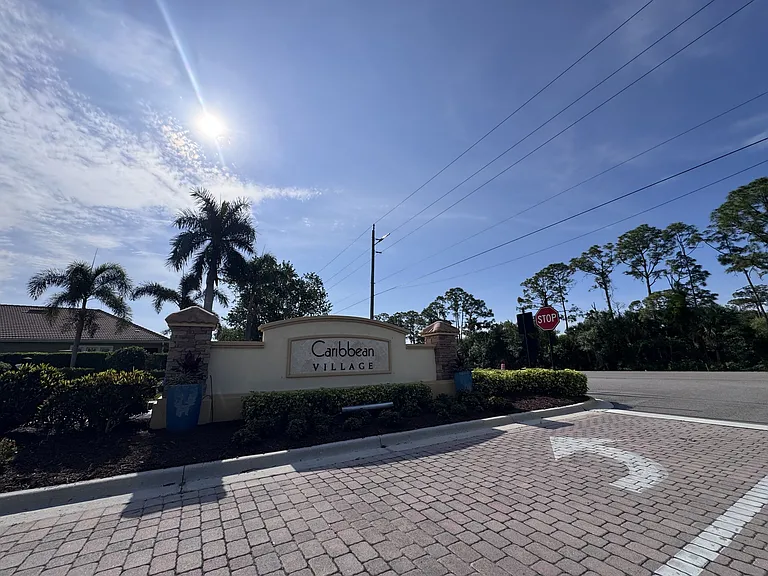 11626 Parrotfish St — Photo 33