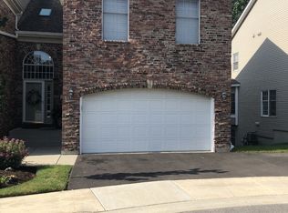 567 W Bridge View Ct, Palatine, IL 60067