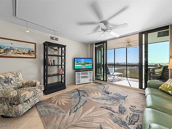 2nd image of 18120 San Carlos Blvd APT 1003