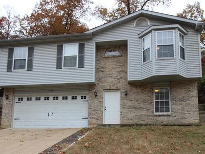 5325 Darkmoor Ln, Imperial, MO, 63052