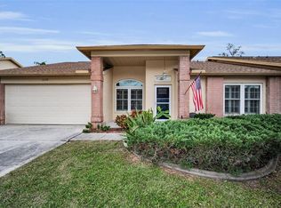 6525 Pine Walk Dr, New Port Richey, FL 34655