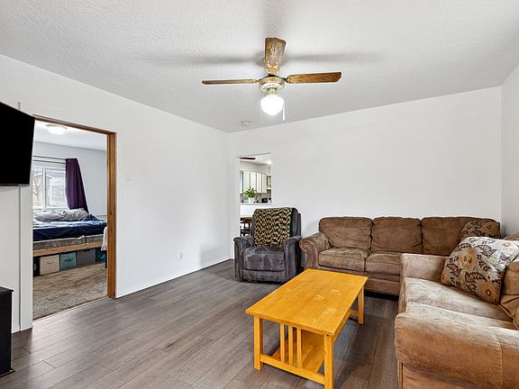 5th image of 1006 S East St