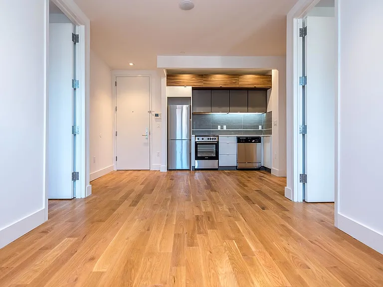 1002 Bushwick Ave #4G — Photo 4