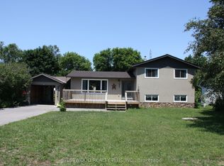 1042 Goshen Rd, Innisfil, ON L9S 2B5