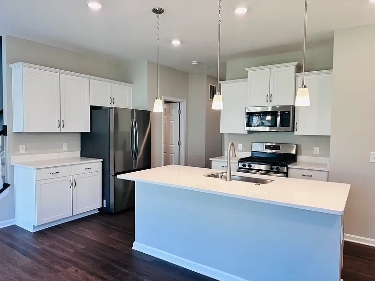 4984 Pebble Ct — Photo 10