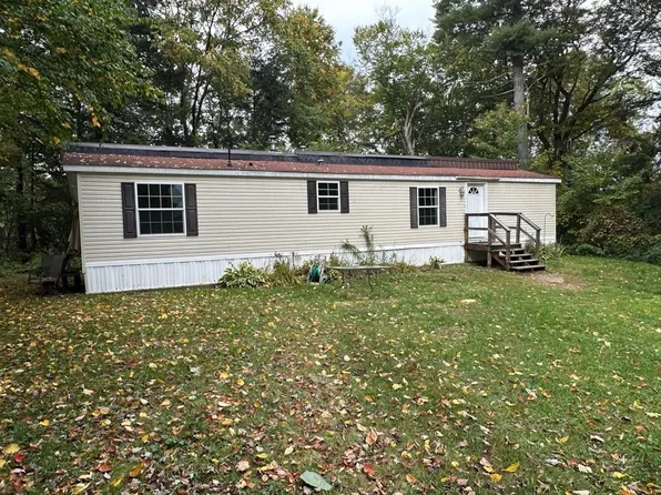 226 East West Road, Dummerston, VT 05346