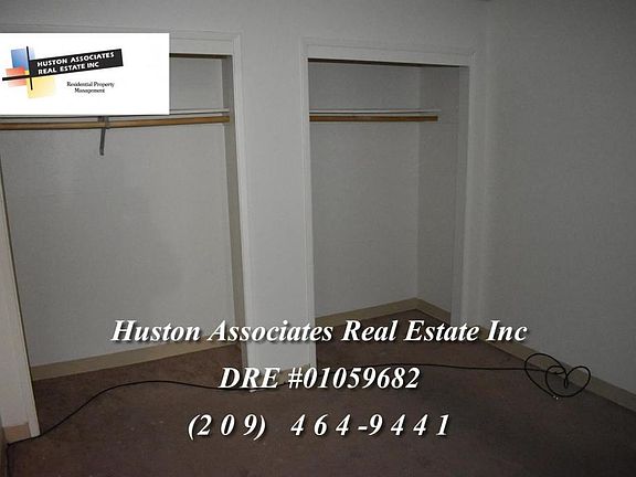 5th image of 404 W Oak St #3
