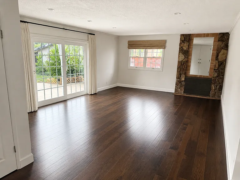 4201 Ensenada Dr — Photo 3