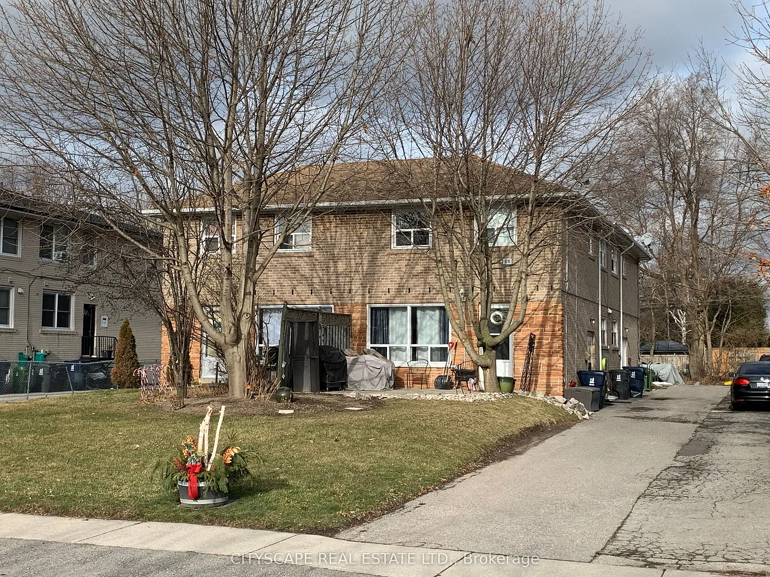 4 bed, $2,850 — Photo 2