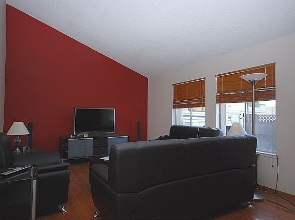 4th image of 1296 Montmorency Dr