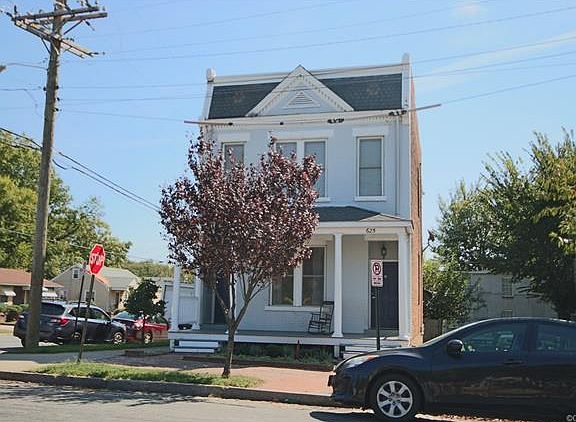 3rd image of 625 N 31st St #U1