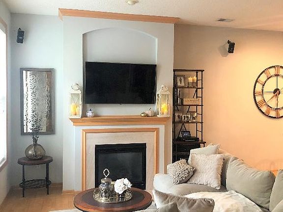 3rd image of 3700 Wooddale Ave Unit 19