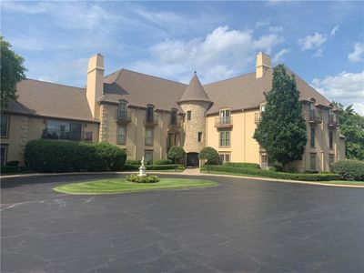 7223 Mission Rd APT 109, Prairie Village, KS, 66208