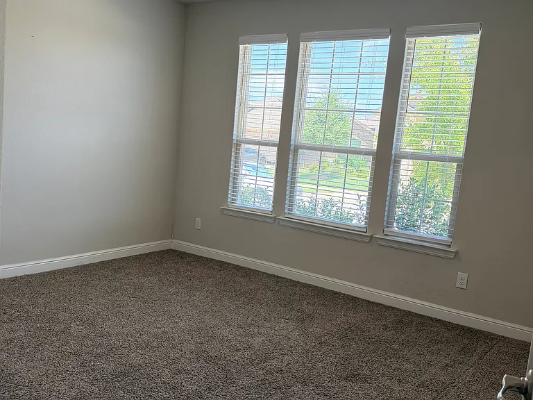 1132 Kirkham Way — Photo 22
