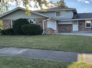 308 S Walnut St, Glenwood, IL