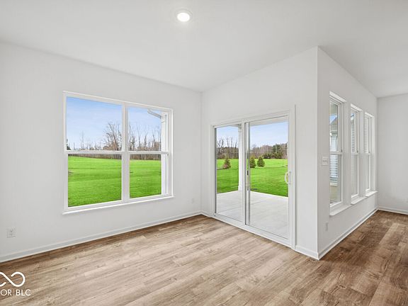 5th image of 10617 Mangrove Dr