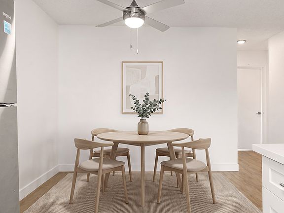 4th image of 1707 La Brea St #6B
