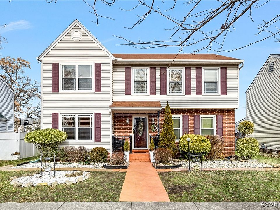 1st image of 804 Admiral Gravely Blvd