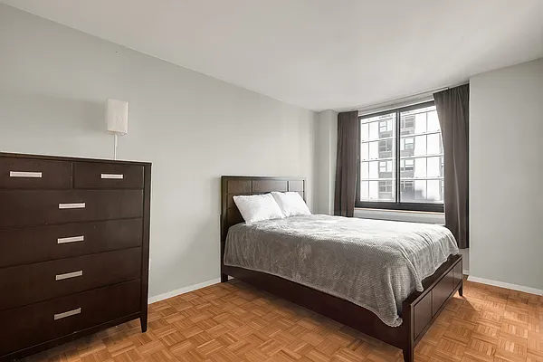 Rented by Compass | media 12