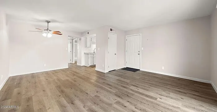 4211 E Palm Ln #202 — Photo 34