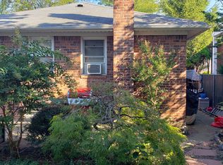 16234 12th Rd, Whitestone, NY 11357