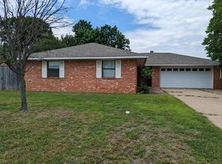 725 Sunnylane St, Duncan, OK 73533