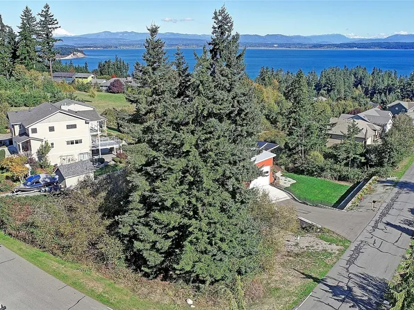 1117 Portage Rd., Camano Island, WA 98282