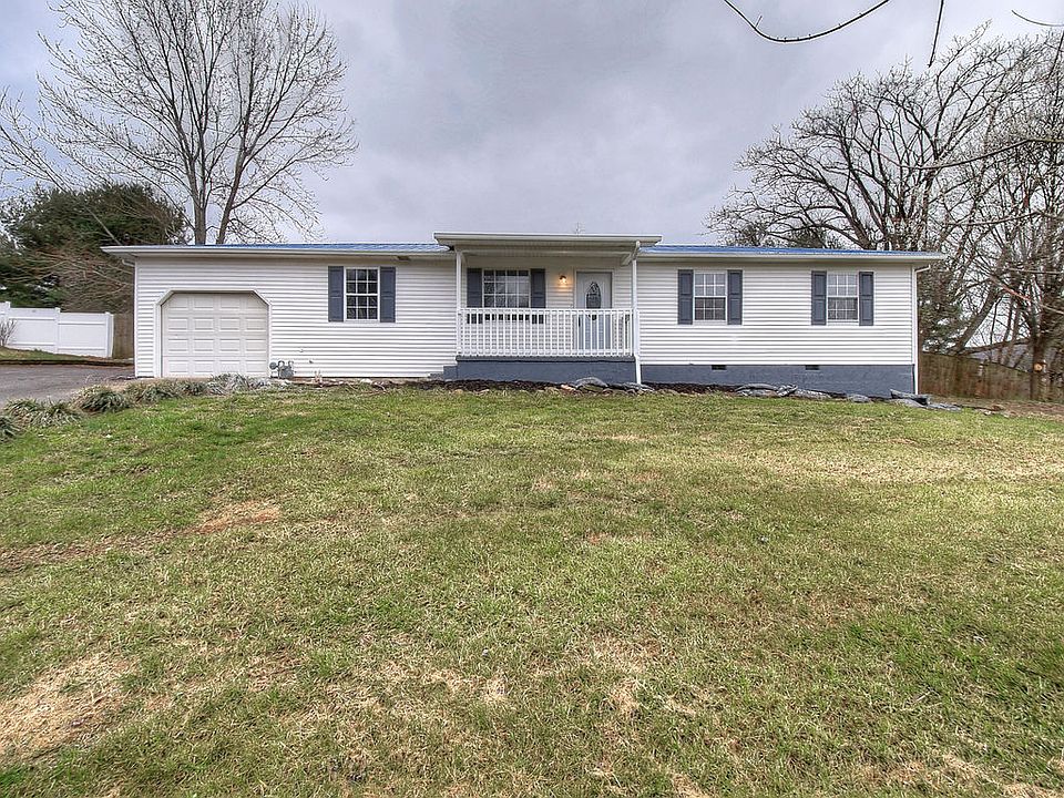 1st image of 104 Meadowstone Dr