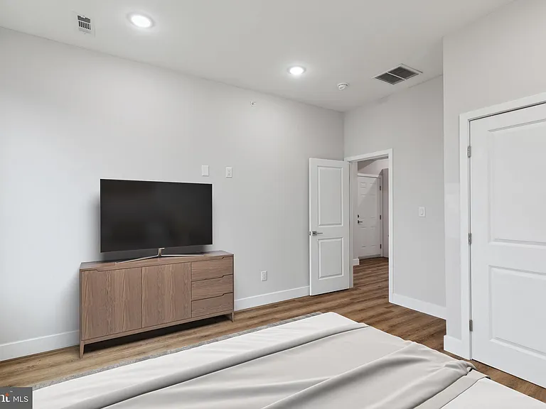 1840 N Gratz St #42-3 — Photo 19