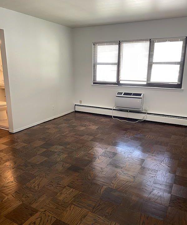 1st image of 2 Van Wart Ave APT 8
