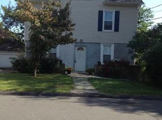 25 Old Stratfield Rd, Fairfield, CT 06825