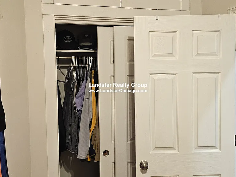 1419 W Grand Ave #1 — Photo 10