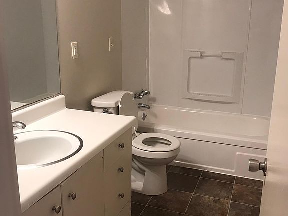 3rd image of 8401 Rainier Pl S APT 10