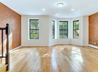 358 E 198th St, Bronx, NY 10458