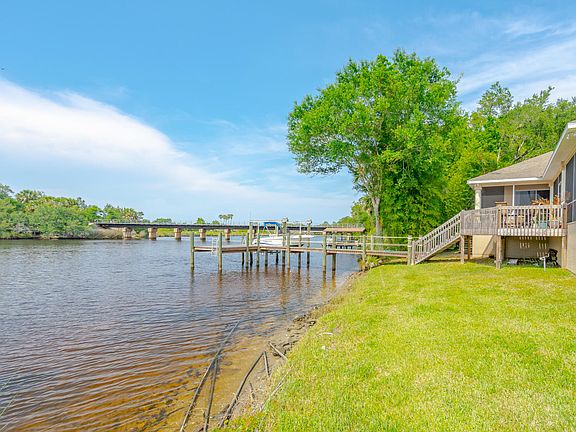 3rd image of 37 Pebble Beach Dr