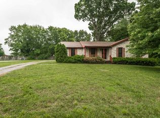 2912 Walnut Grove Dr, Springfield, TN 37172