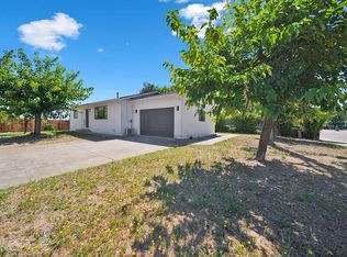 1611 2nd St, Anderson, CA 96007