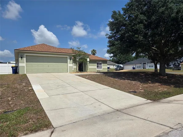 8025 Cardinal Winds Ln, Mascotte, FL 34753