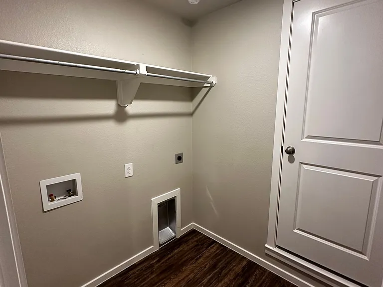 3419 Tiffin Ave — Photo 17