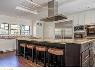 45 Tide Mill Rd, Portland, ME 04102