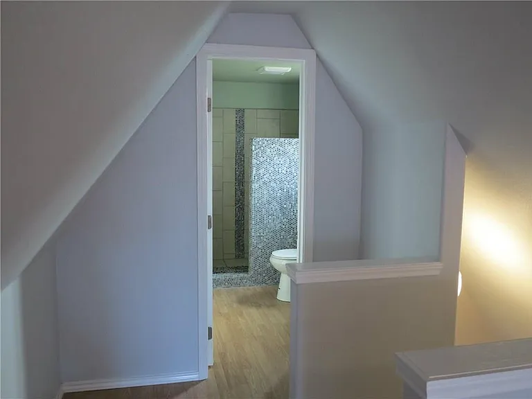 310 W University Ave #B — Photo 13