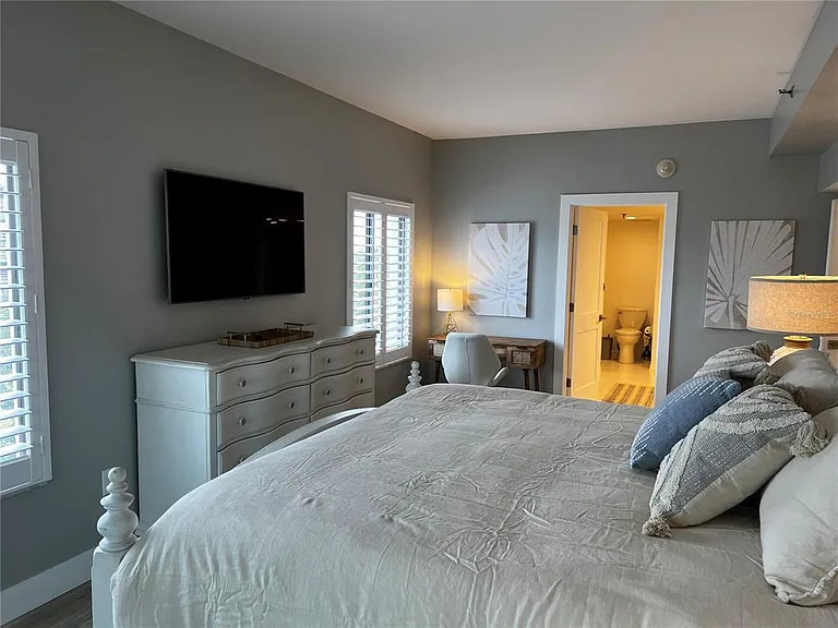 1465 Gulf Of Mexico Dr #504 — Photo 17