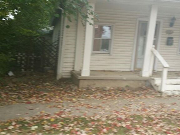 2nd image of 312 E 6th St