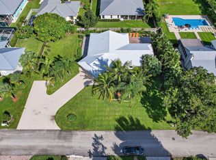 5273 SE Tall Pines Way, Stuart, FL 34997