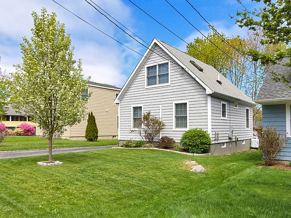 2nd image of 33 Ashworth Ave